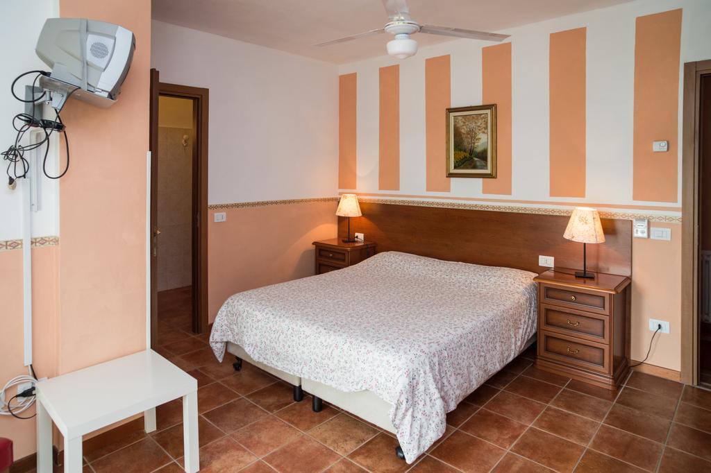 Hotel Madonna Della Neve Pettenasco Zewnętrze zdjęcie