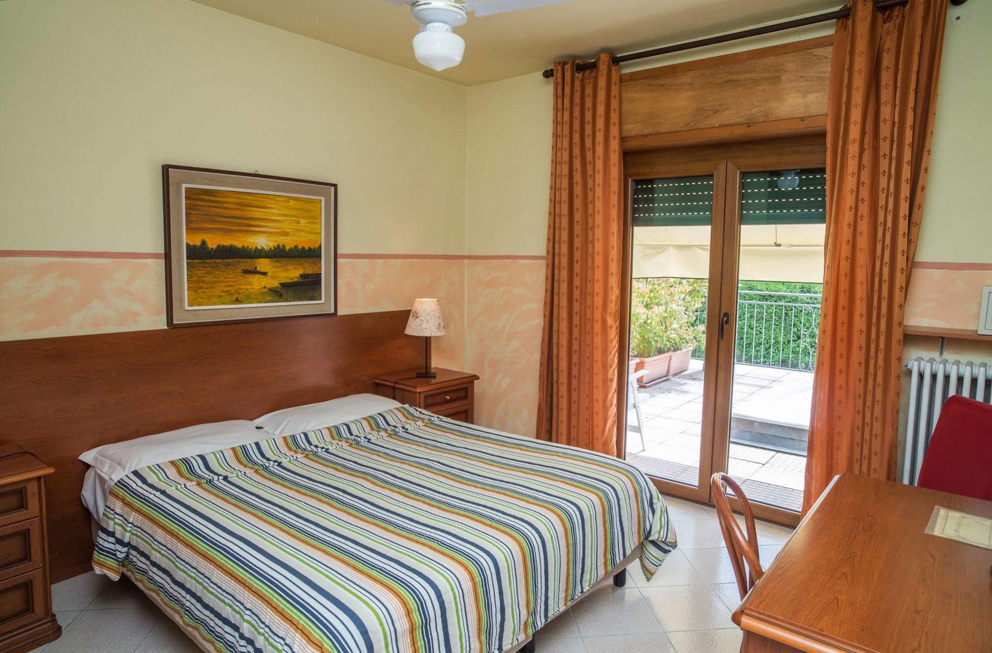 Hotel Madonna Della Neve Pettenasco Zewnętrze zdjęcie