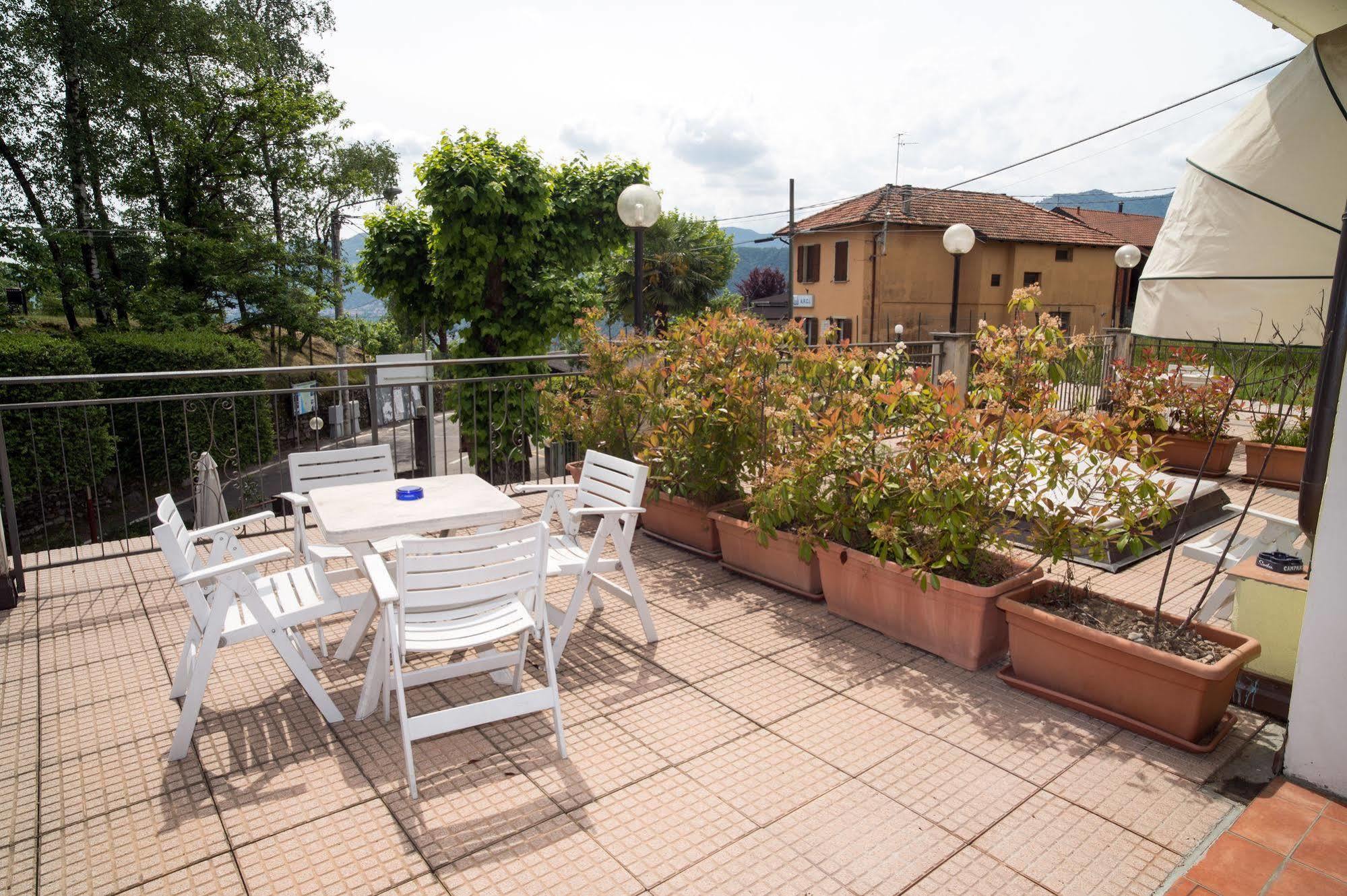 Hotel Madonna Della Neve Pettenasco Zewnętrze zdjęcie