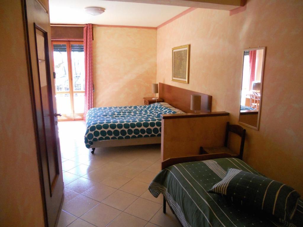 Hotel Madonna Della Neve Pettenasco Pokój zdjęcie